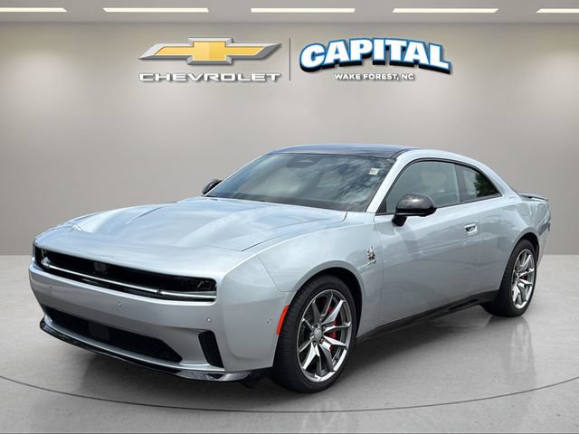 Used 2025 Dodge Charger Daytona Scat Pack w/ Track Pack AWD/4WD image 9