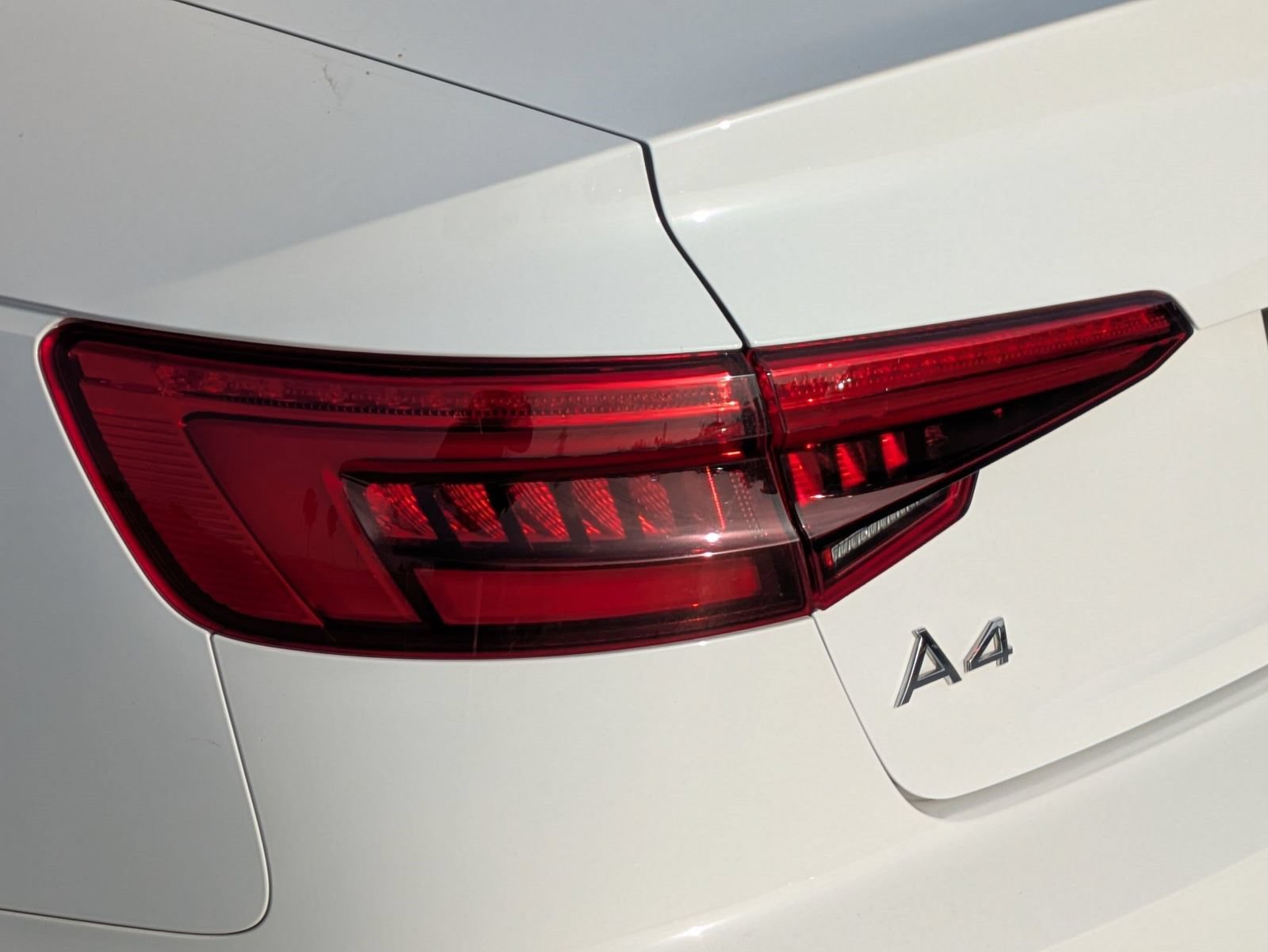 Used 2017 Audi A4 2.0T Premium Plus AWD/4WD image 18