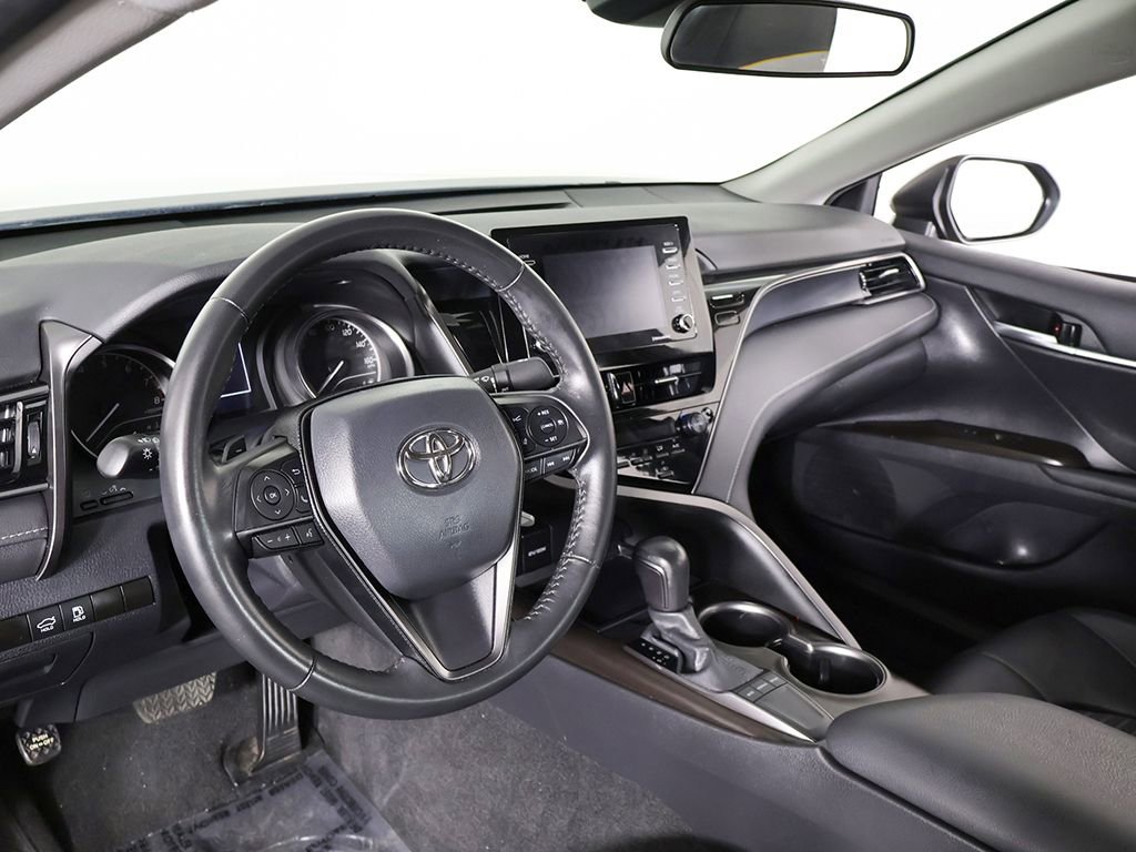 Used 2024 Toyota Camry SE FWD image 23
