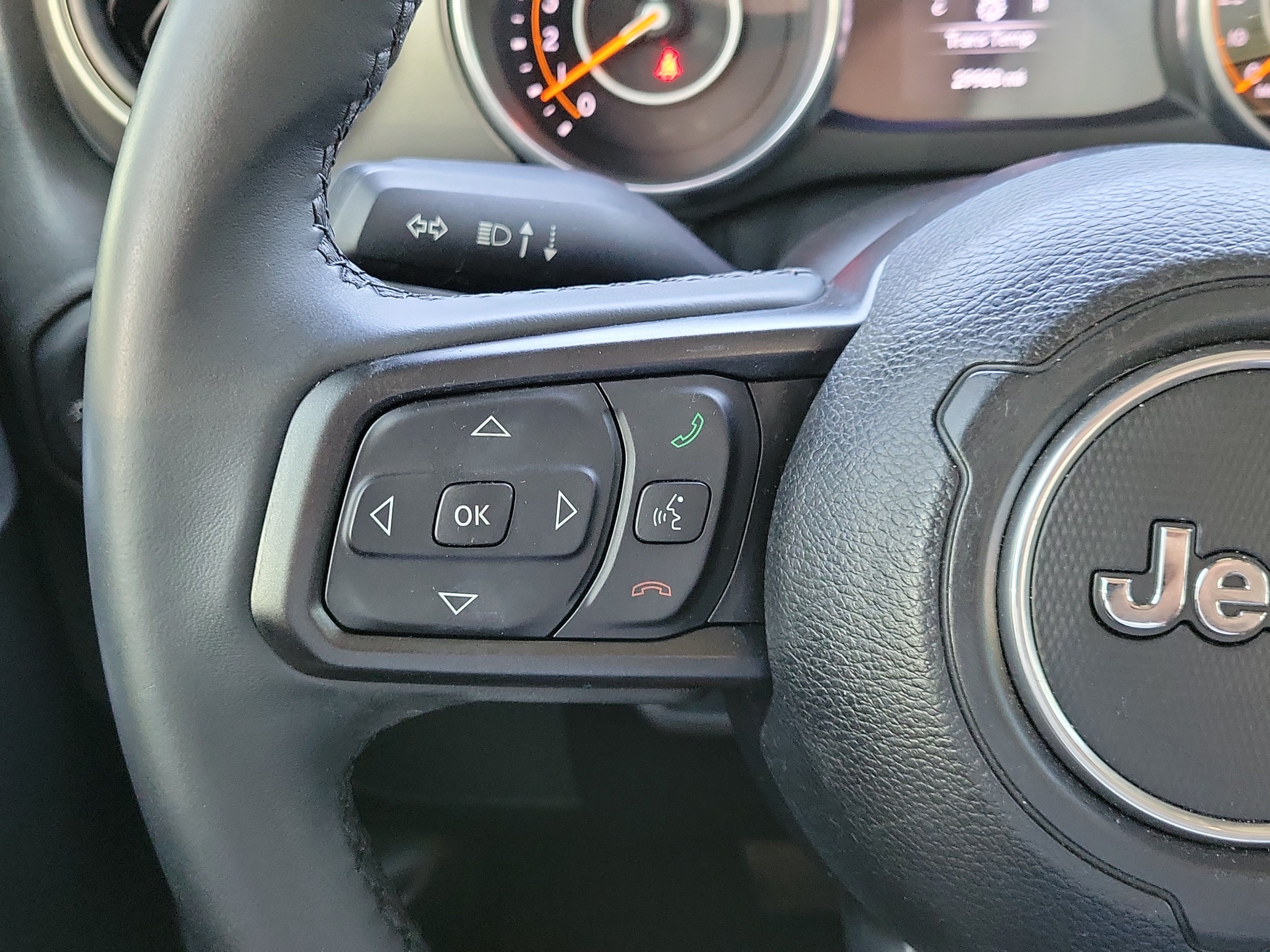 Used 2018 Jeep Wrangler Unlimited Sport S AWD/4WD image 19