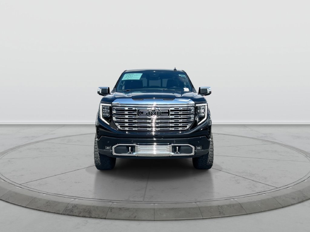 Used 2022 GMC Sierra 1500 Denali w/ Denali Reserve Package AWD/4WD image 3