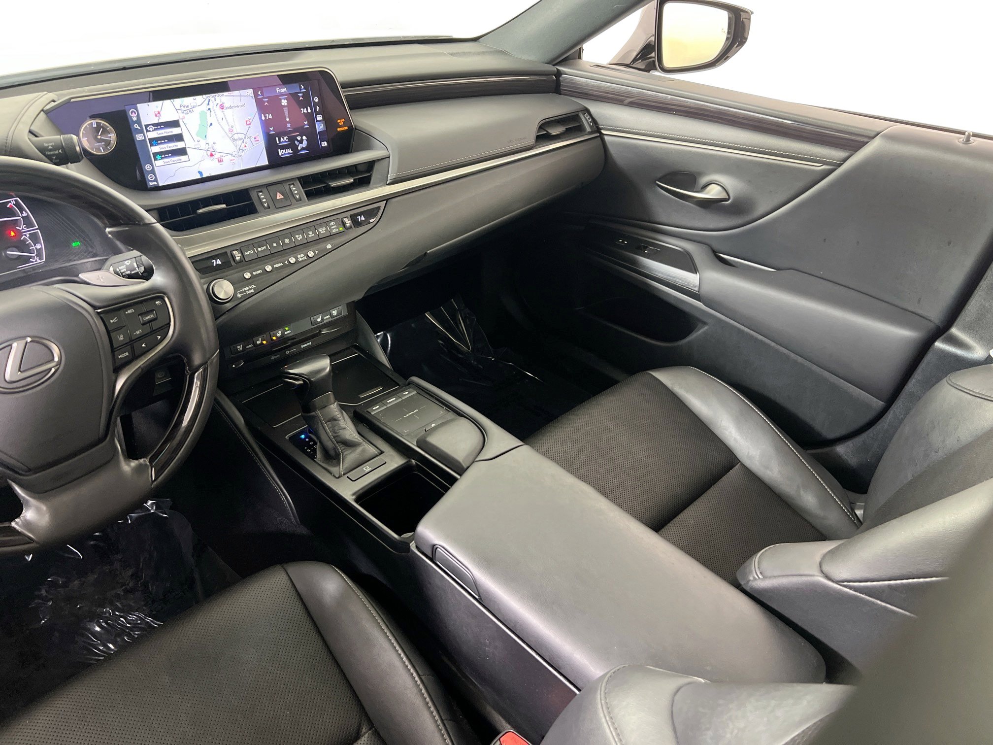 Used 2021 Lexus ES 250 w/ Premium Package image 23