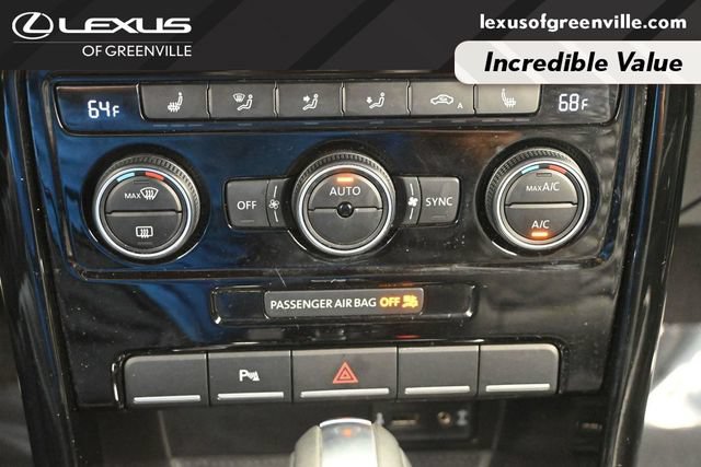 Used 2019 Volkswagen Beetle 2.0T Final Edition SEL FWD image 16