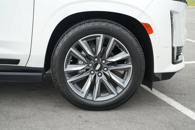 Used 2022 Cadillac Escalade ESV Sport w/ Touring Package AWD/4WD image 52
