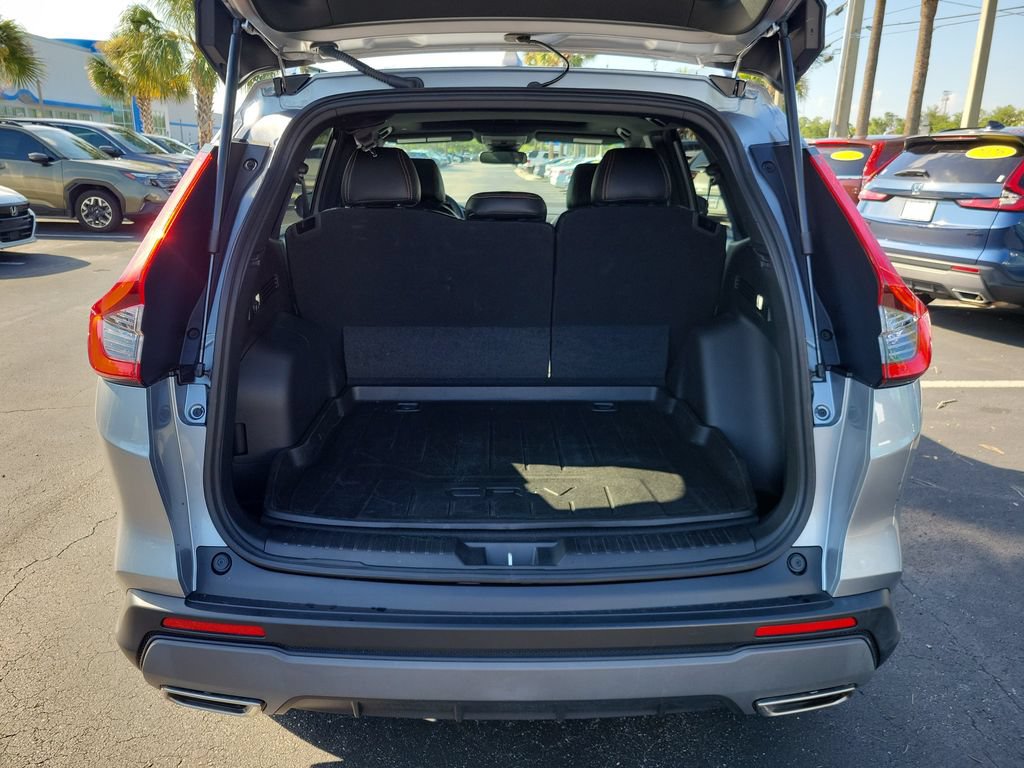 Used 2023 Honda CR-V Sport image 12