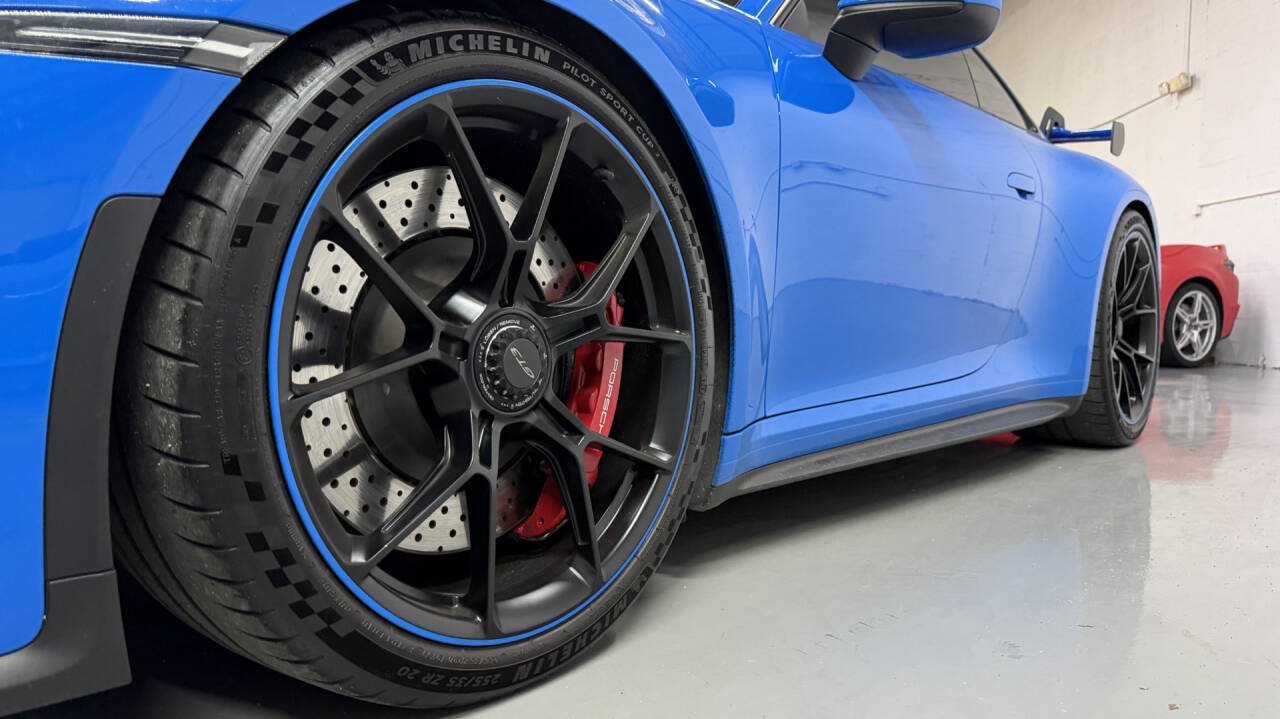 Used 2022 Porsche 911 GT3 RWD image 24