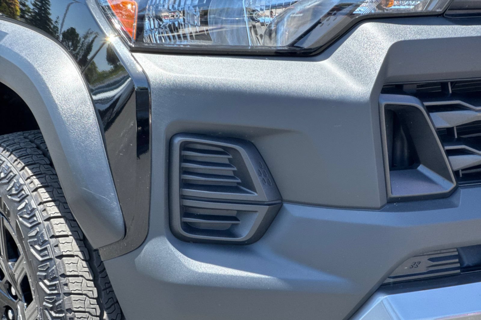 Used 2026 Chevrolet Colorado Trail Boss AWD/4WD image 42