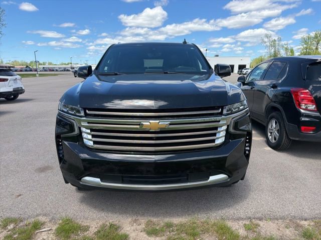 Used 2021 Chevrolet Suburban High Country w/ Premium Package AWD/4WD image 2