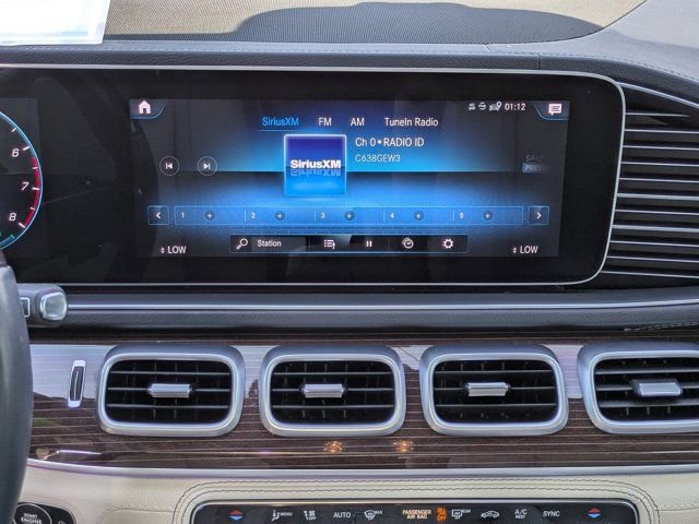 Used 2023 Mercedes-Benz GLS 580 4MATIC image 19