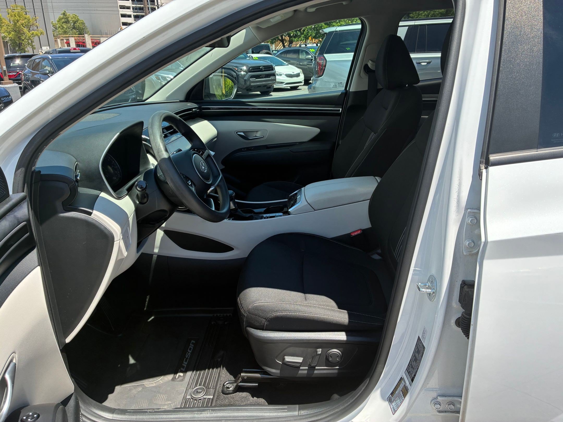 Certified 2023 Hyundai Tucson SEL AWD/4WD image 17