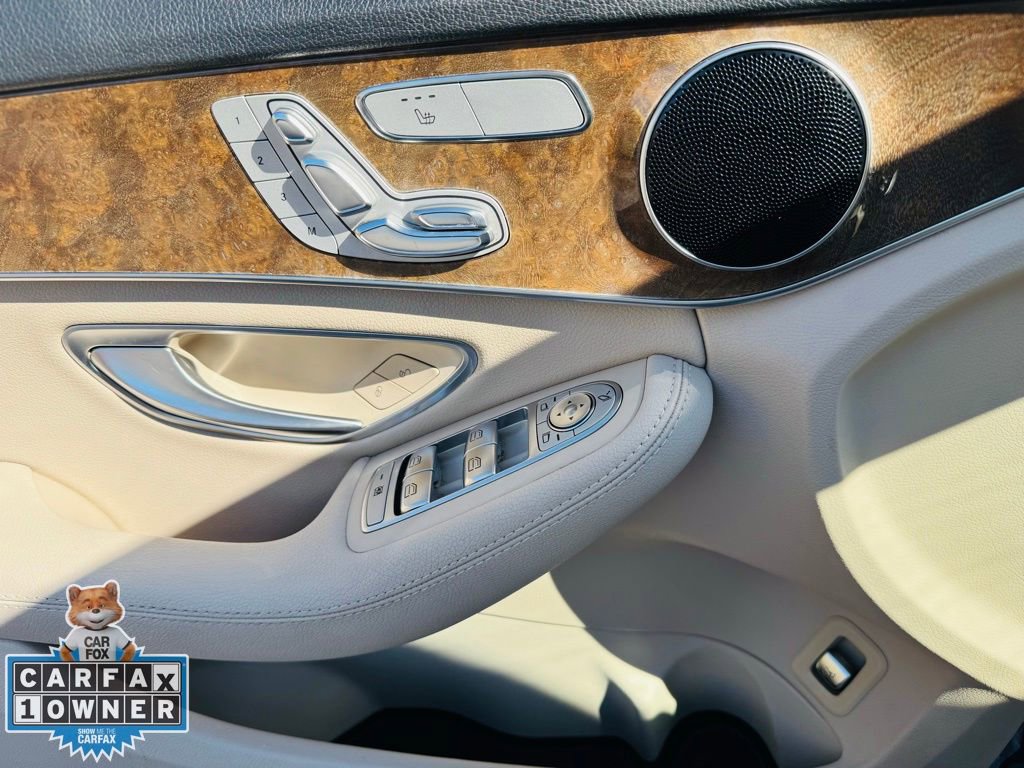 Used 2018 Mercedes-Benz C 300 Sedan image 9