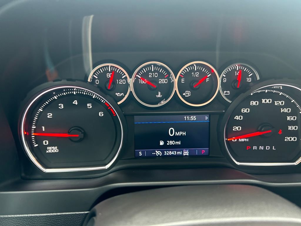 Used 2022 Chevrolet Silverado 1500 LT Trail Boss w/ Convenience Package II image 16