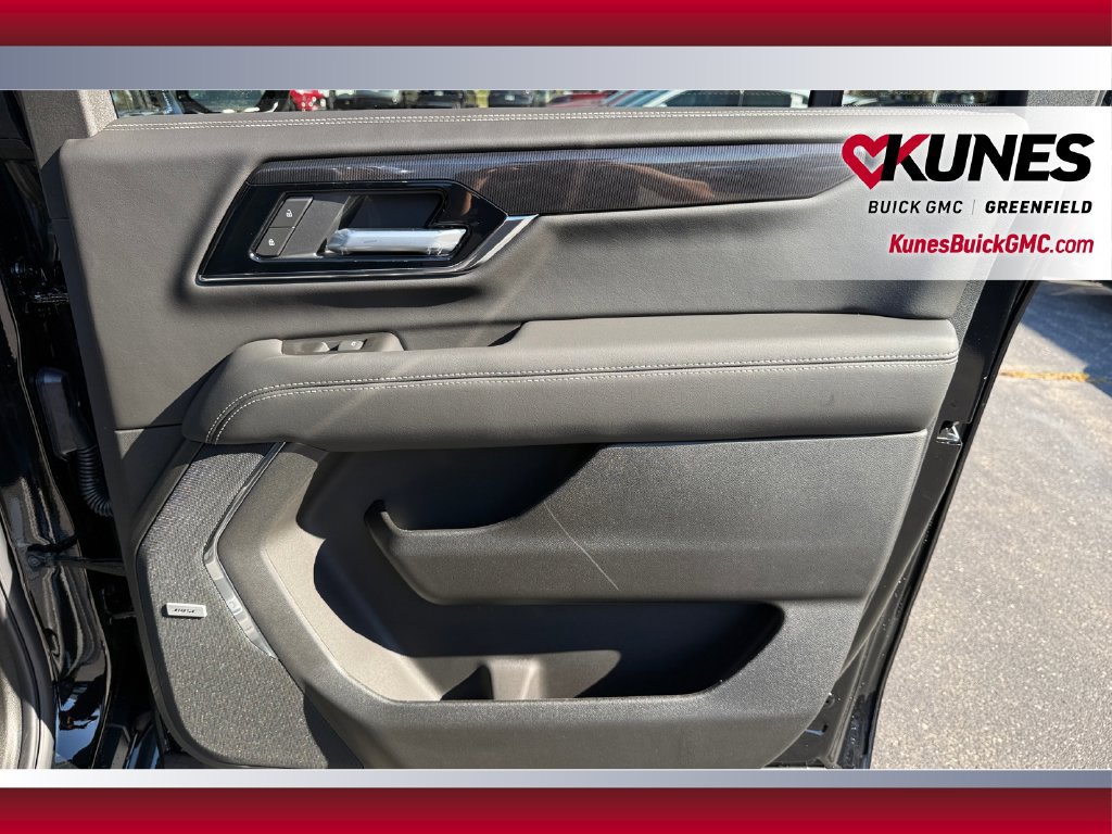 New 2027 GMC Yukon XL Elevation w/ LPO, Floor Liner Package AWD/4WD image 38