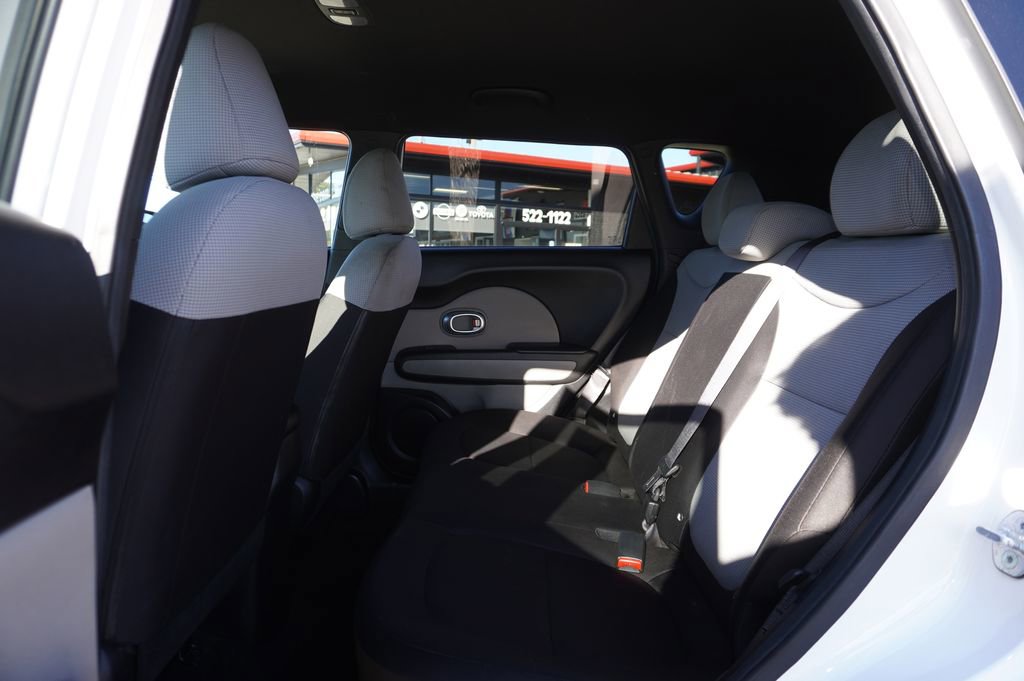 Used 2019 Kia Soul image 24