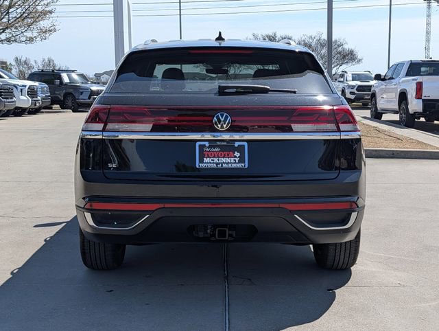 Used 2024 Volkswagen Atlas Cross Sport SE image 7