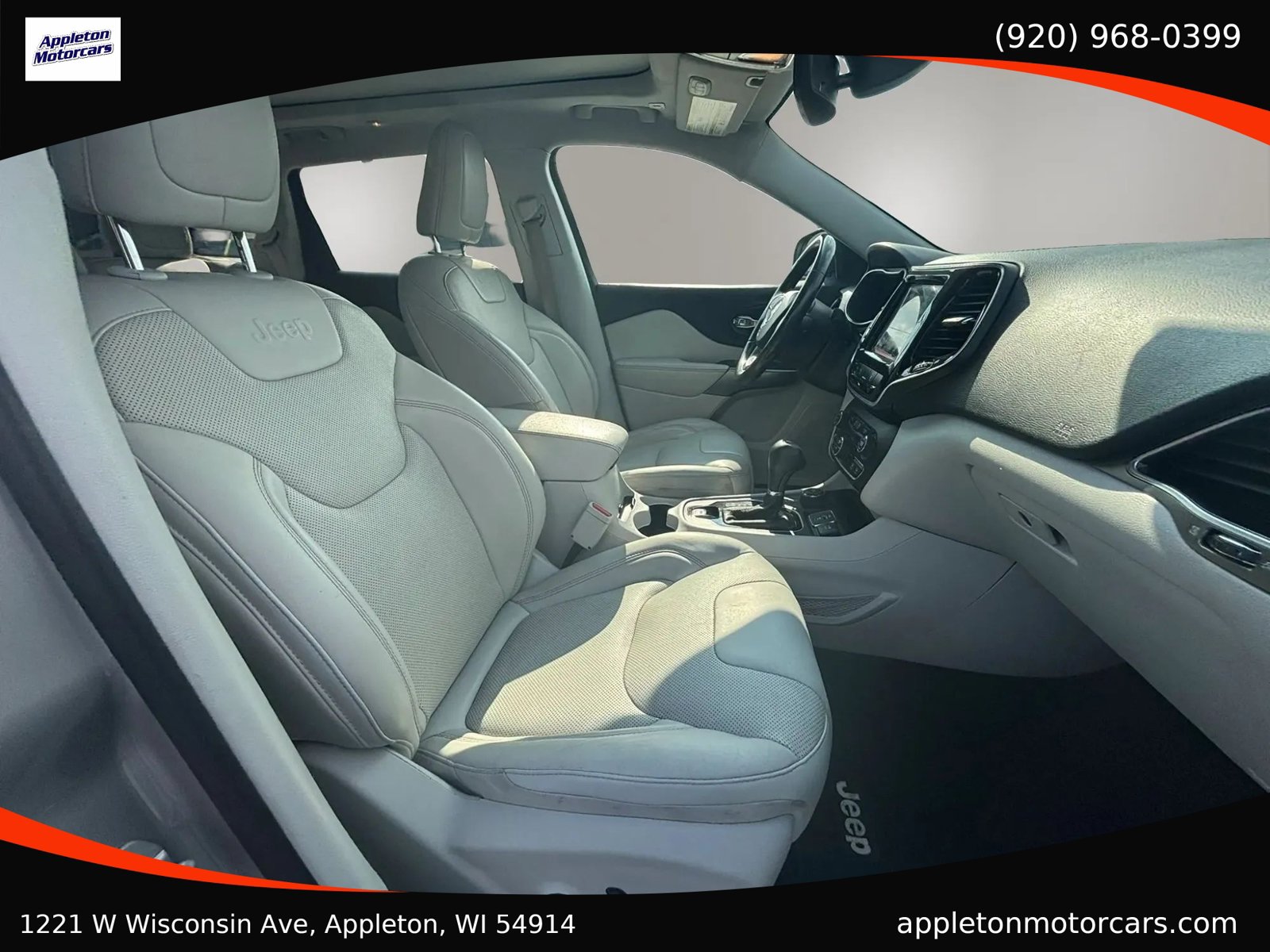 Used 2019 Jeep Cherokee Limited w/ Technology Group AWD/4WD image 42