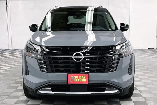 New 2026 Nissan Pathfinder Platinum AWD/4WD image 16