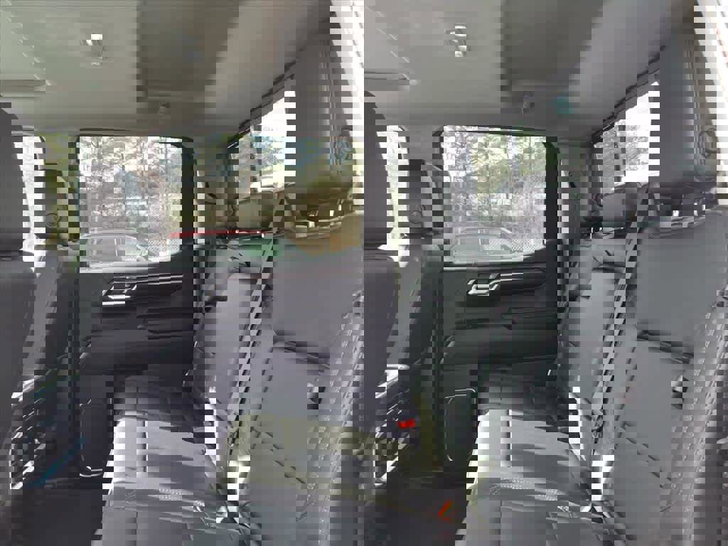 Used 2023 Chevrolet Silverado 1500 LTZ w/ LTZ Premium Package image 10