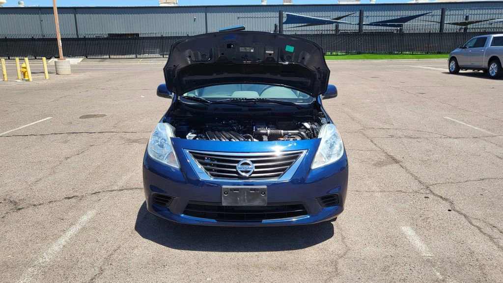 Used 2014 Nissan Versa SV w/ Convenience Package FWD image 32