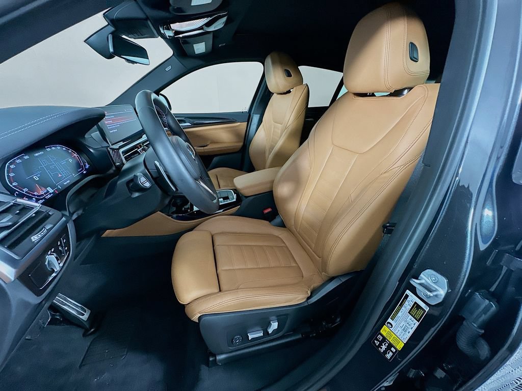 Certified 2023 BMW X4 M40i w/ Premium Package AWD/4WD image 21