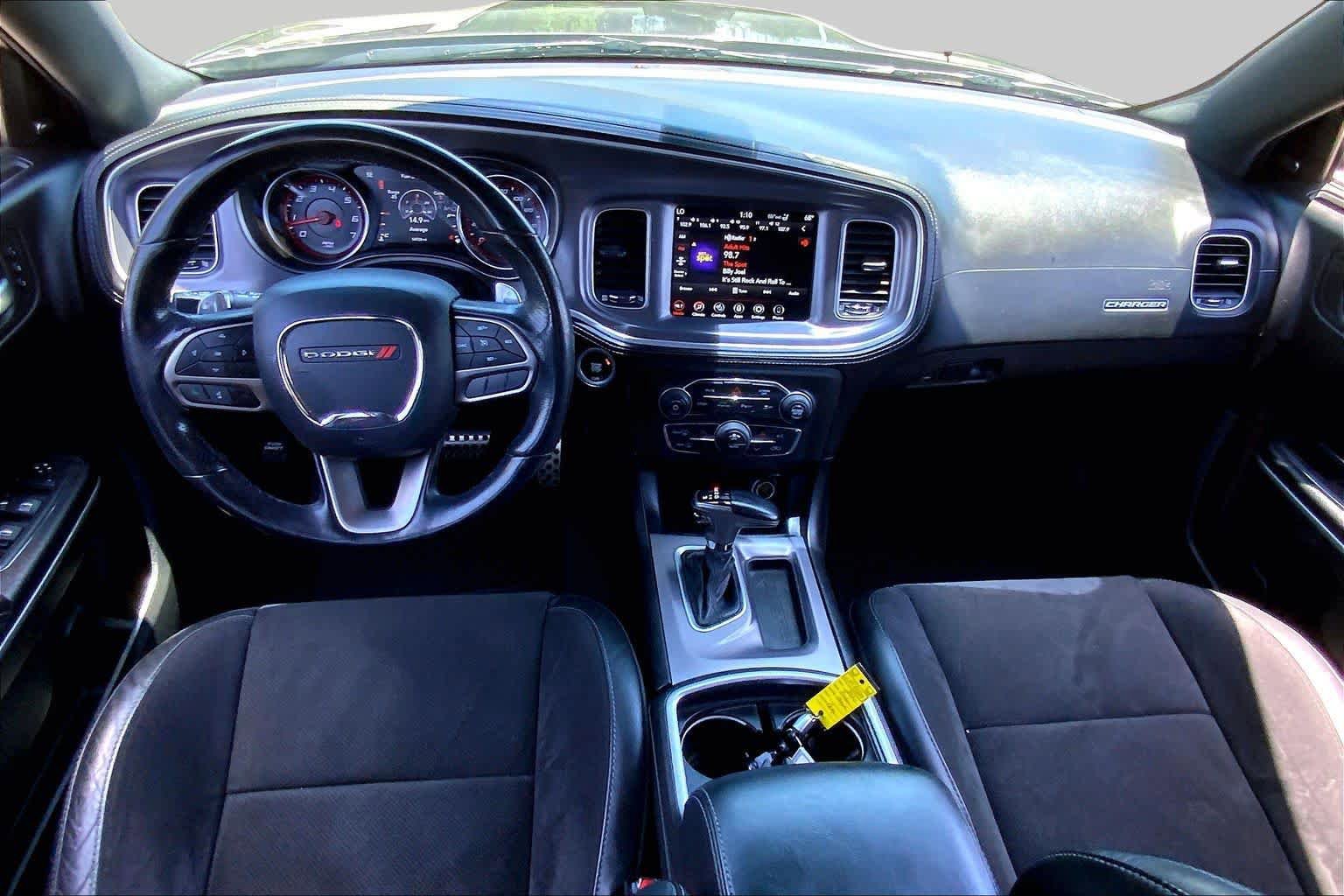 Used 2020 Dodge Charger R/T w/ Plus Group RWD image 16