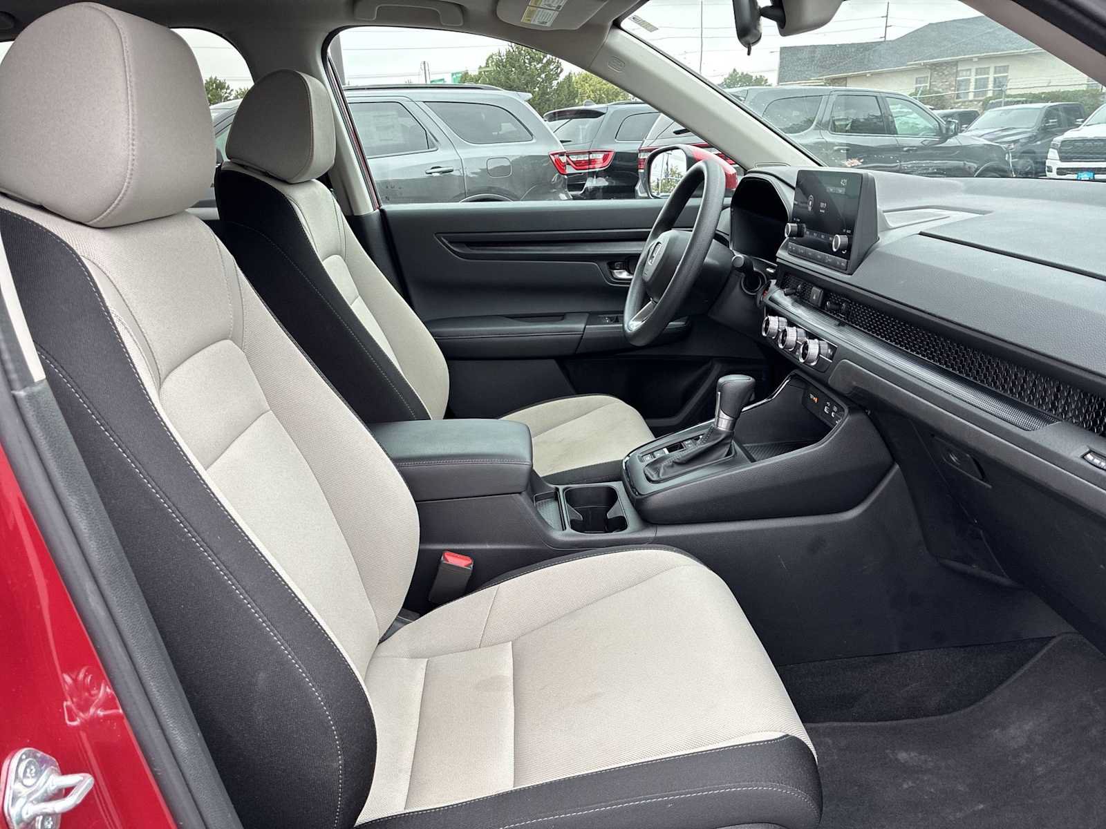 Used 2024 Honda CR-V EX image 25