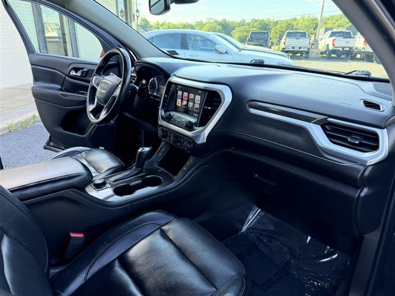 Used 2018 GMC Acadia SLT AWD/4WD image 12