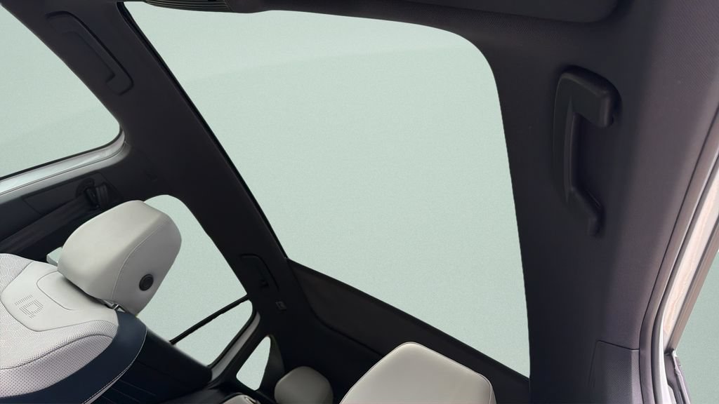 New 2026 Volkswagen ID.4 Pro S AWD/4WD image 16