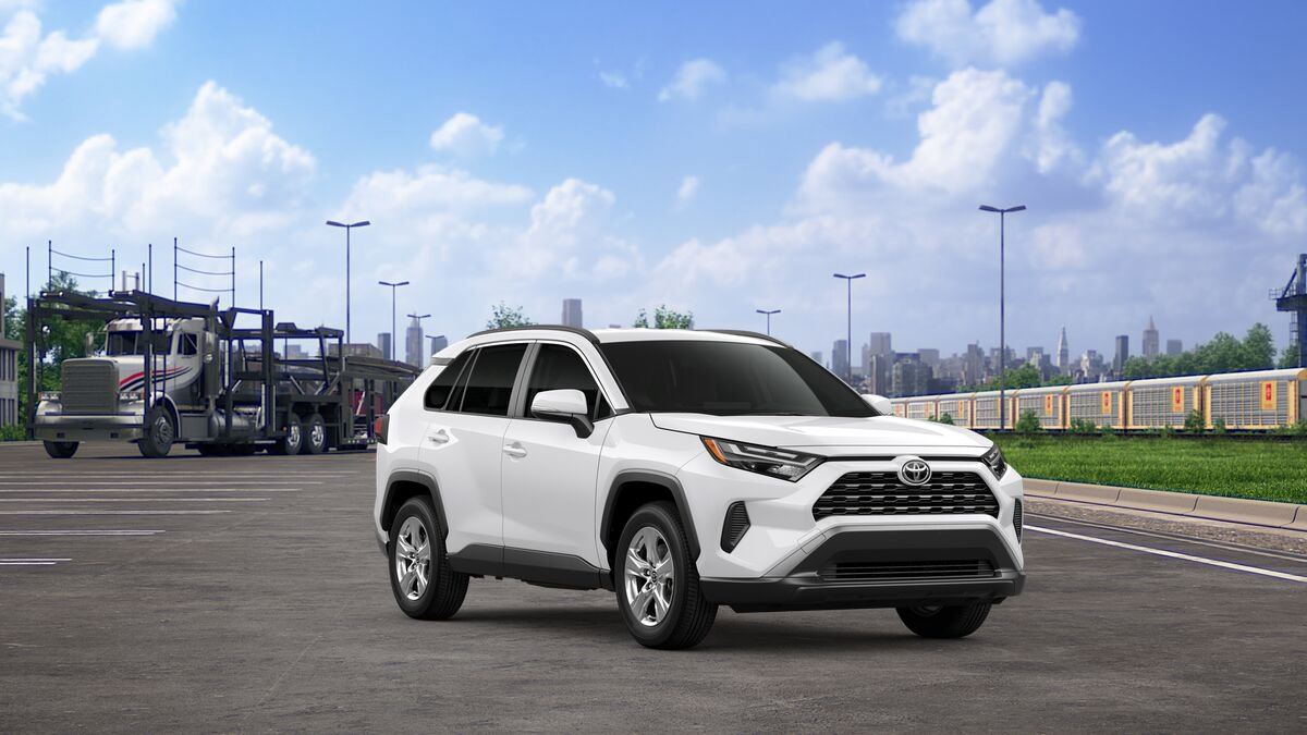 New 2025 Toyota RAV4 XLE image 15