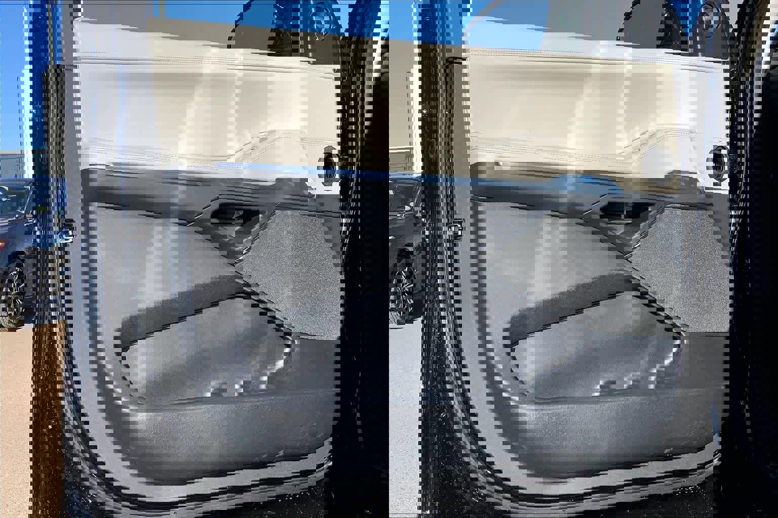 New 2025 Lincoln Navigator L Reserve image 10