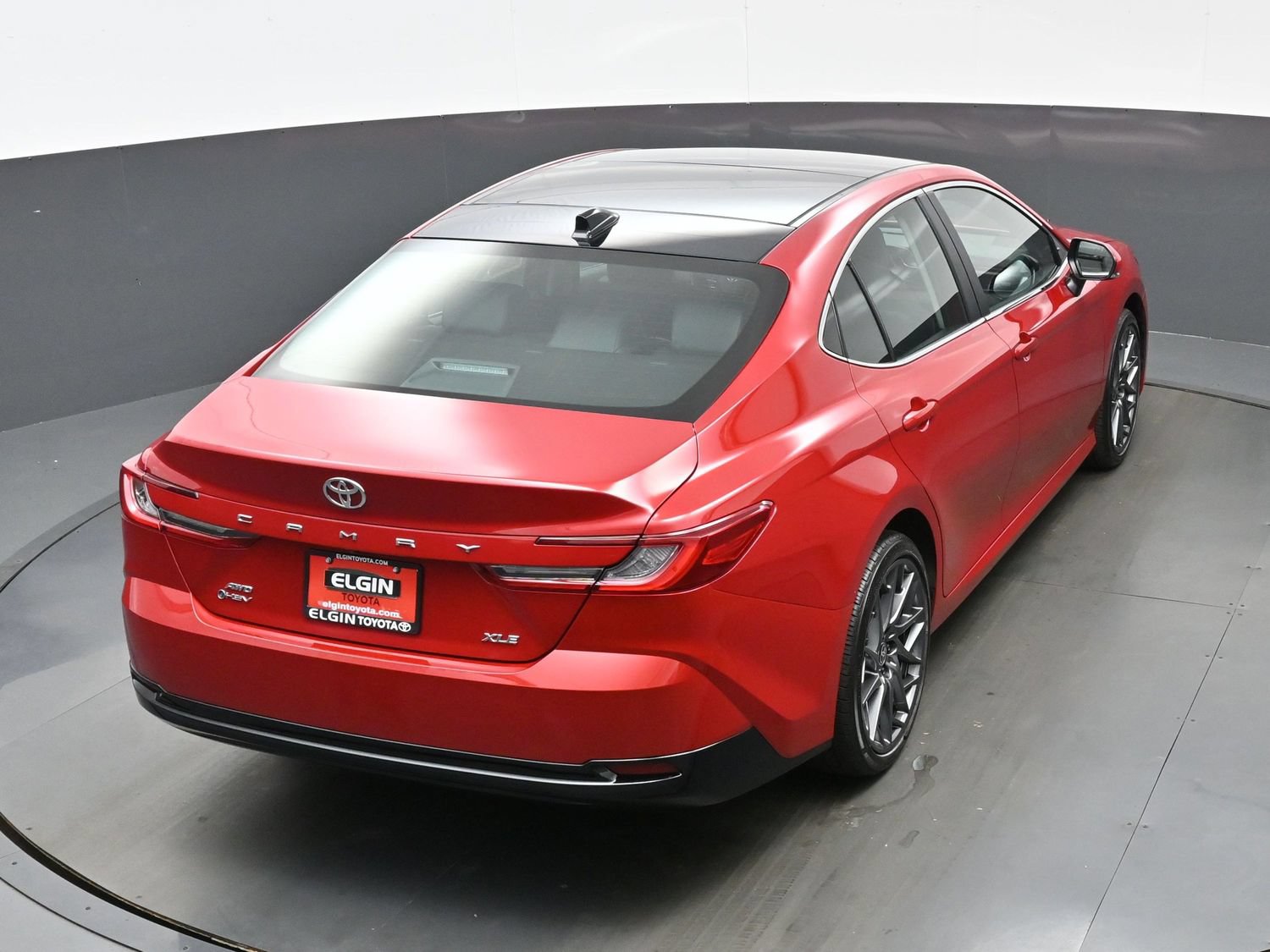 Used 2026 Toyota Camry XLE AWD/4WD image 42