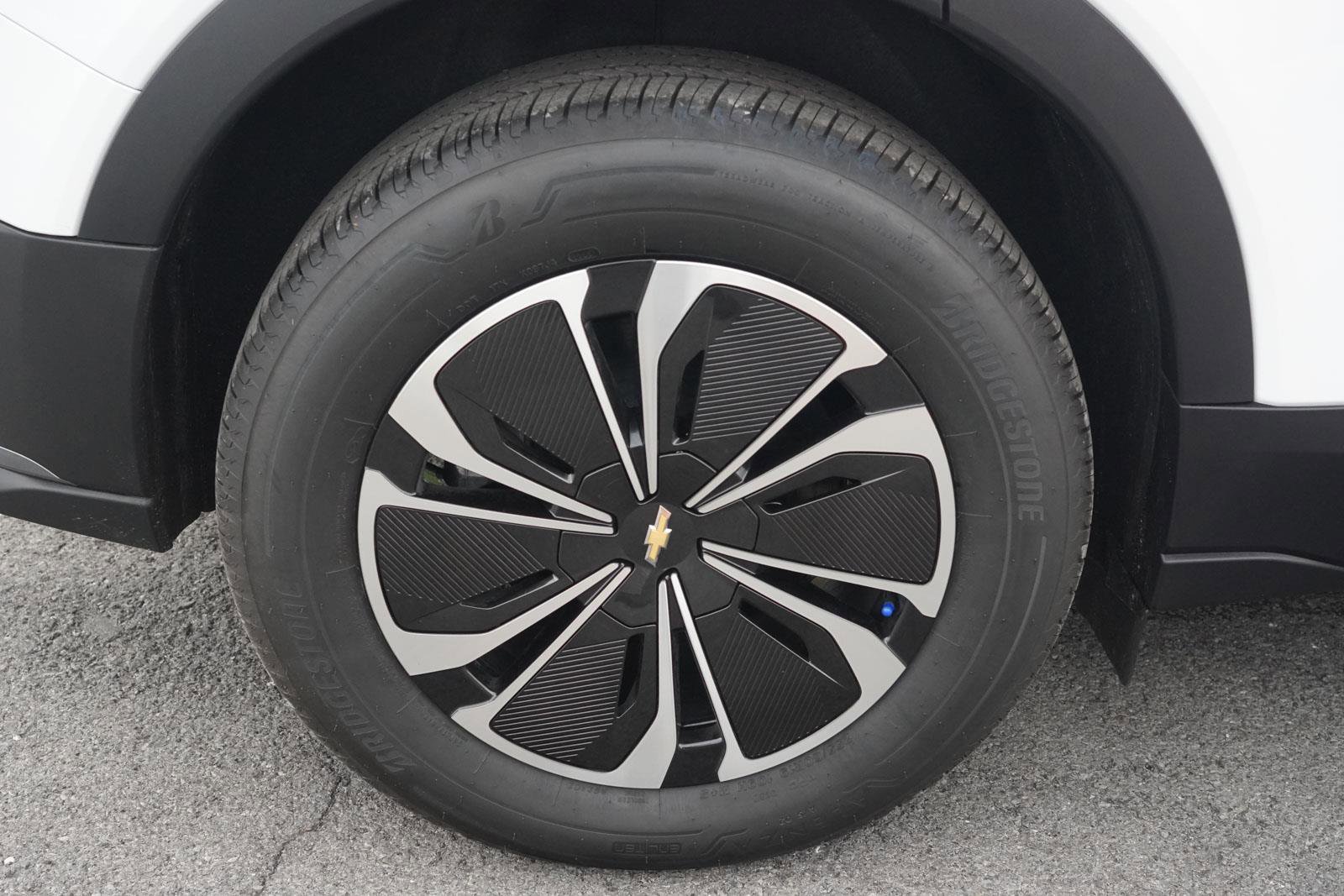 New 2026 Chevrolet Blazer EV LT FWD image 12