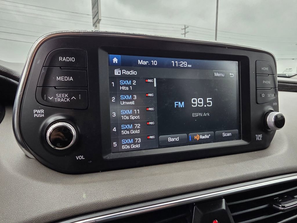 Used 2019 Hyundai Santa Fe SEL image 16