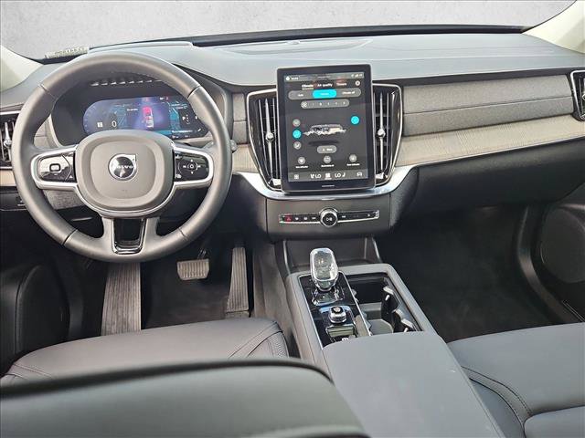 Used 2026 Volvo XC90 B6 Ultra w/ Protection Package AWD/4WD image 19