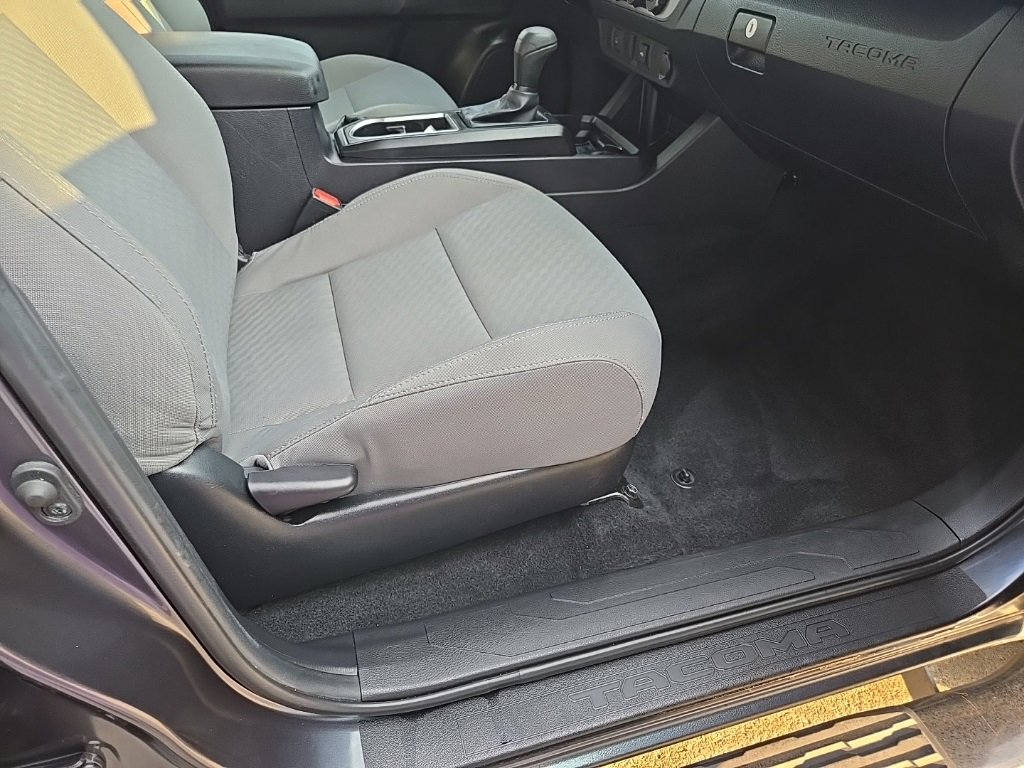 Used 2022 Toyota Tacoma SR image 67