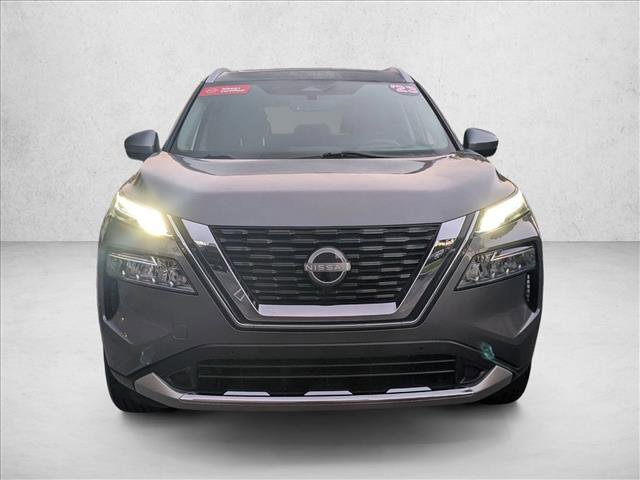 Used 2023 Nissan Rogue Platinum w/ Platinum Premium Package image 2