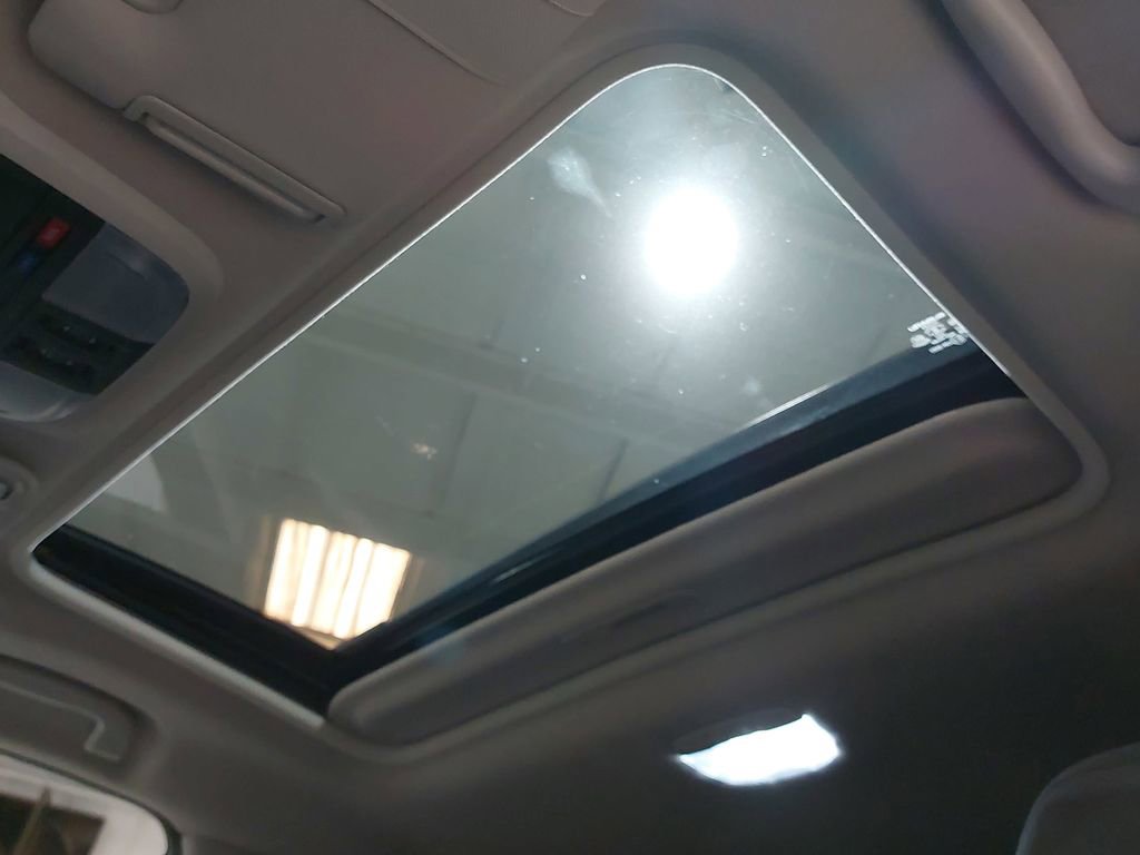 Certified 2025 Subaru Crosstrek 2.0i Premium image 30