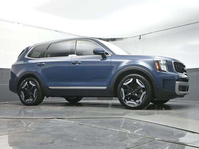 Used 2023 Kia Telluride EX image 34