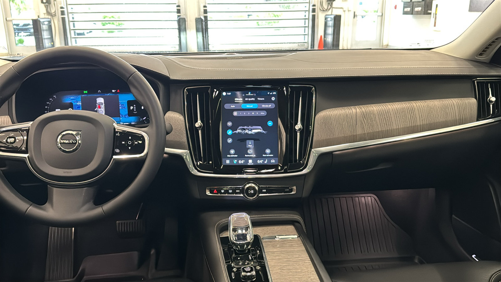 Certified 2023 Volvo S90 B6 Ultimate AWD/4WD image 11