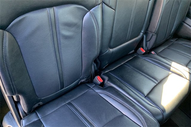 Used 2024 Jeep Wagoneer Series II w/ Flexible Seating Group image 23