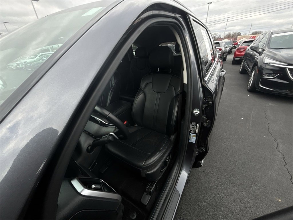 Used 2021 Kia Sorento S image 17