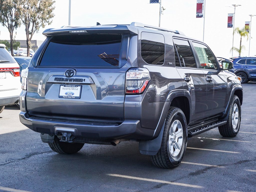 Used 2017 Toyota 4Runner SR5 image 7