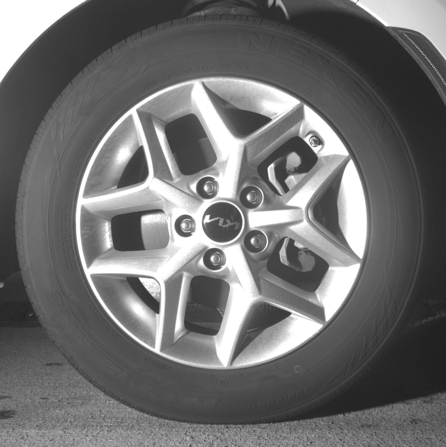 Used 2025 Kia Soul LX w/ LX Technology Package FWD image 13