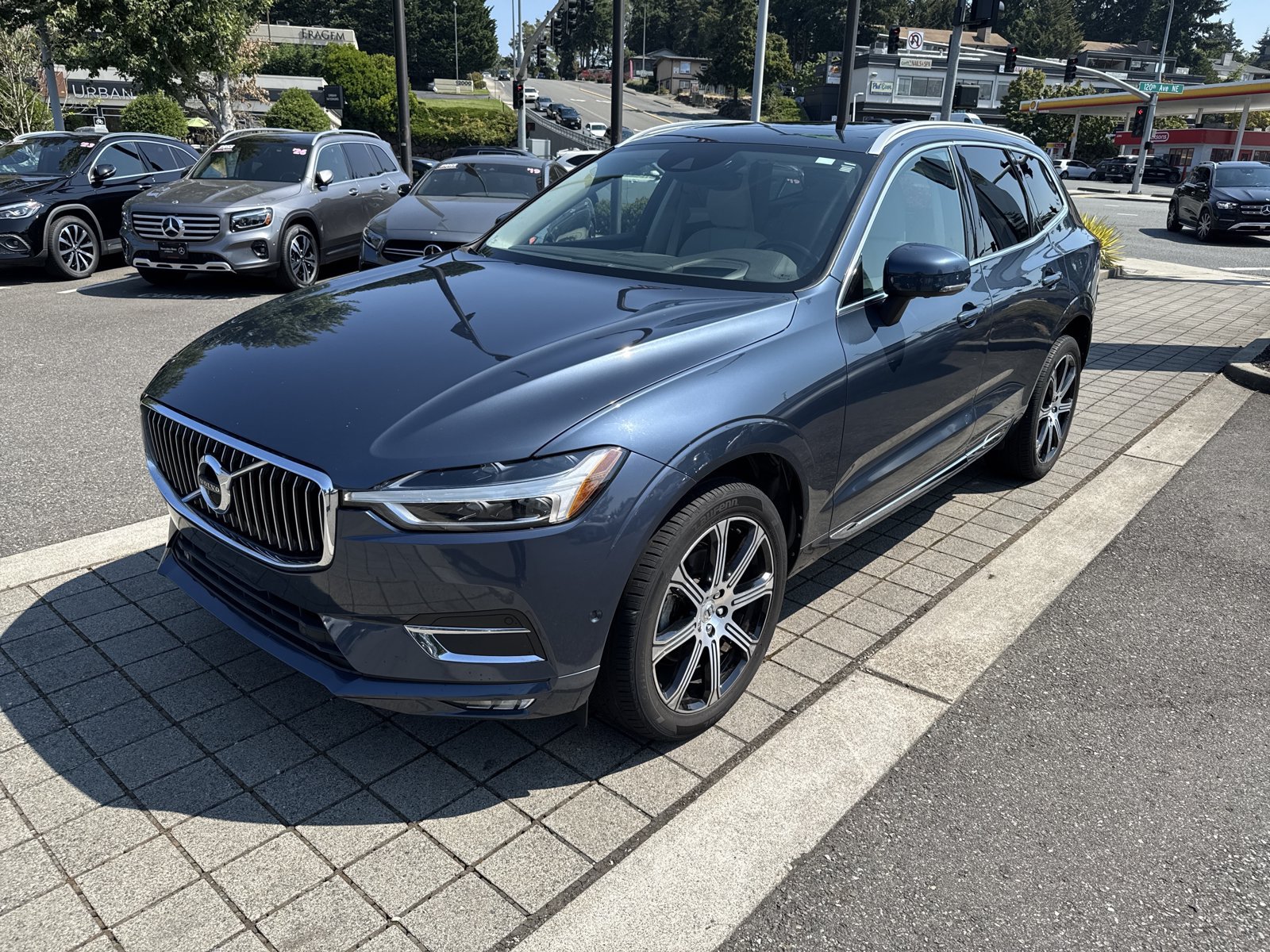 Used 2021 Volvo XC60 T5 Inscription w/ Advanced Package AWD/4WD video 1