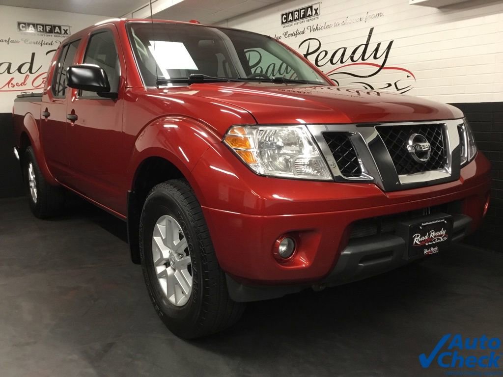 Used 2017 Nissan Frontier SV image 3
