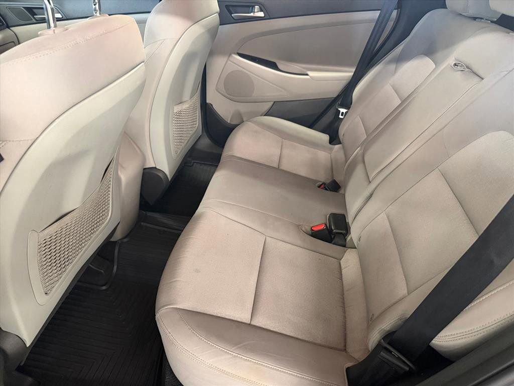 Used 2018 Hyundai Tucson SEL image 17