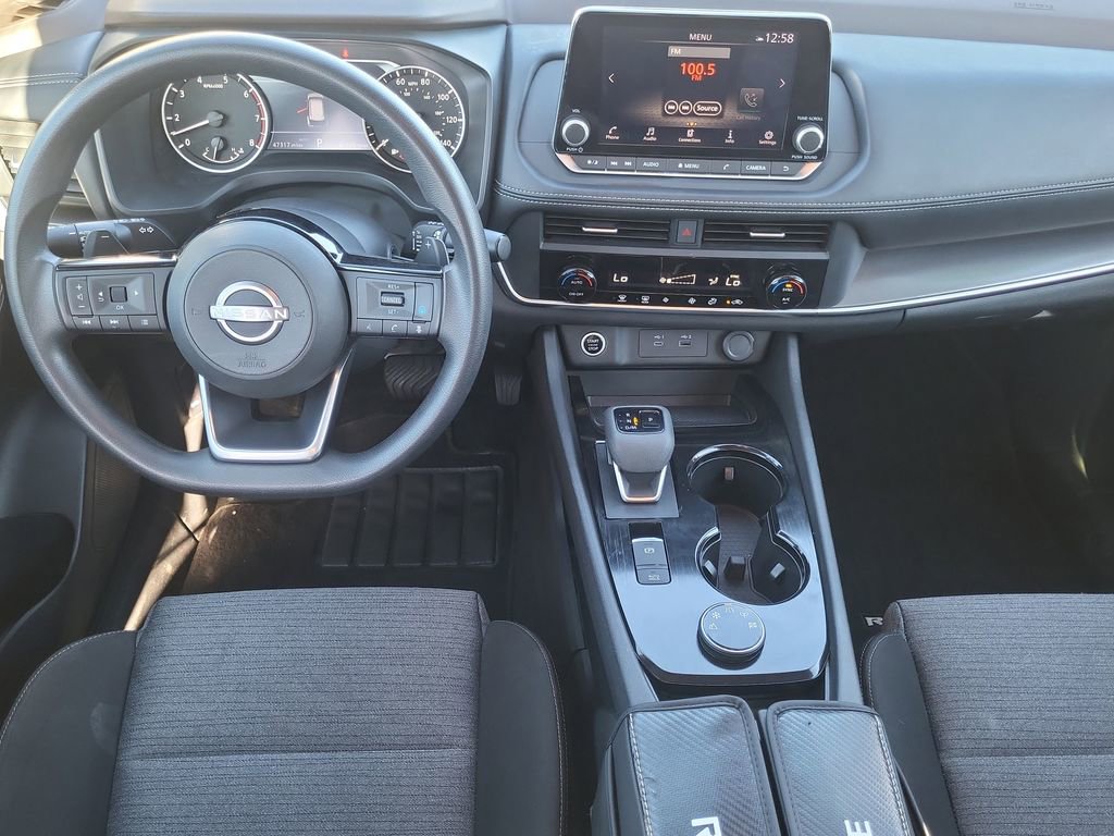 Used 2023 Nissan Rogue SV image 26