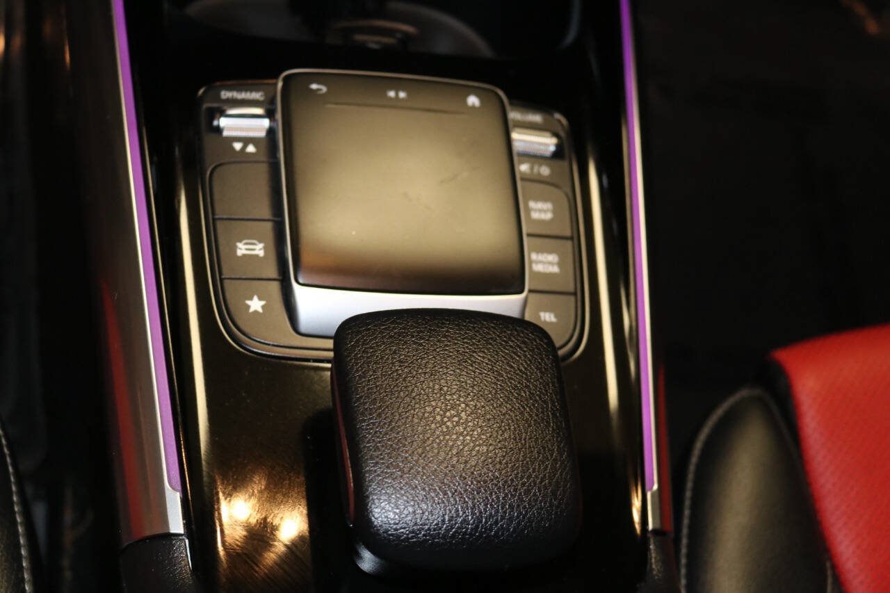 Used 2021 Mercedes-Benz GLA 250 4MATIC image 47