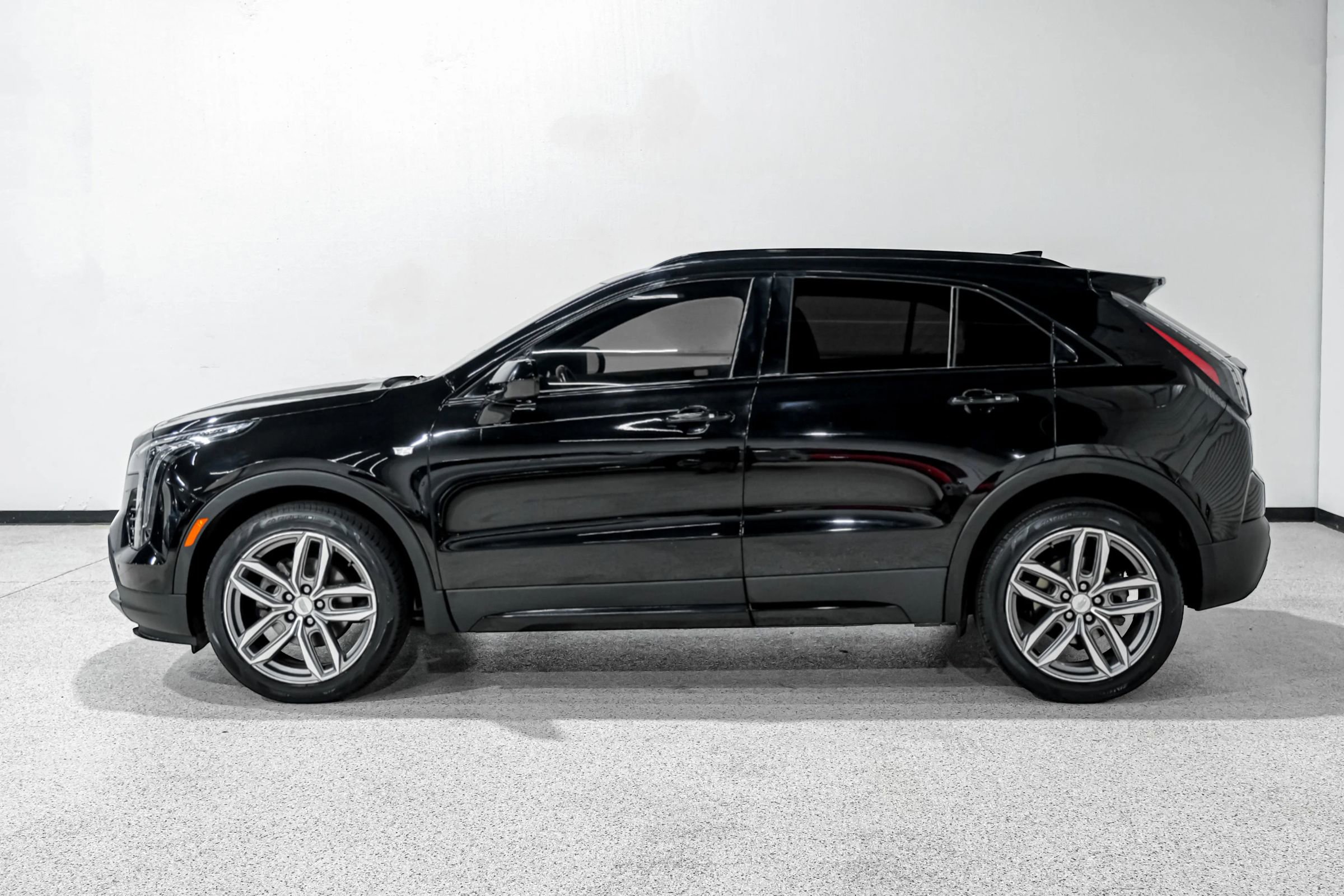 Used 2020 Cadillac XT4 Sport image 9
