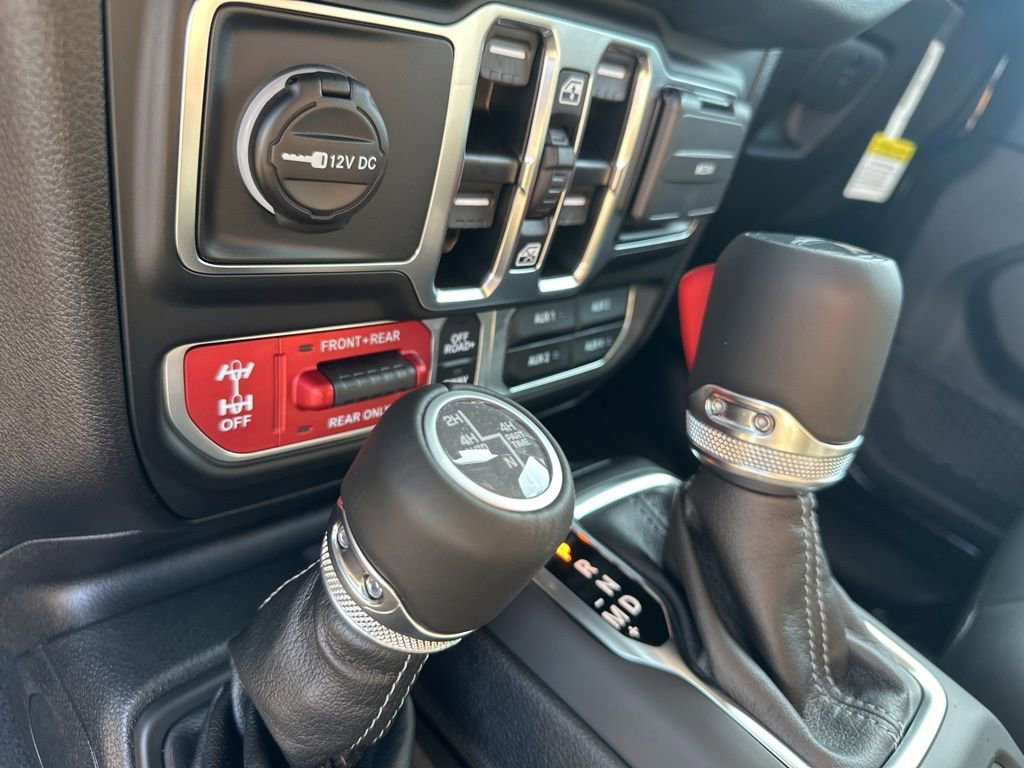 New 2025 Jeep Gladiator Rubicon image 22